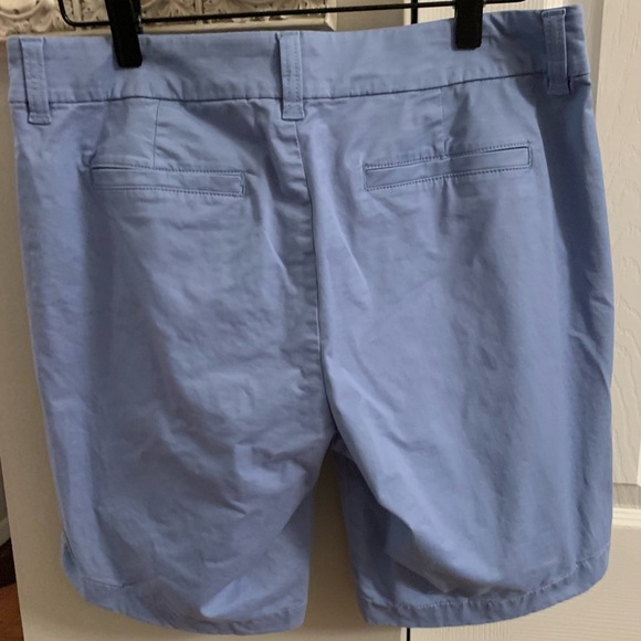 J. Crew Blue Bermuda Shorts Casual Style SZ 4 - Picture 5 of 8
